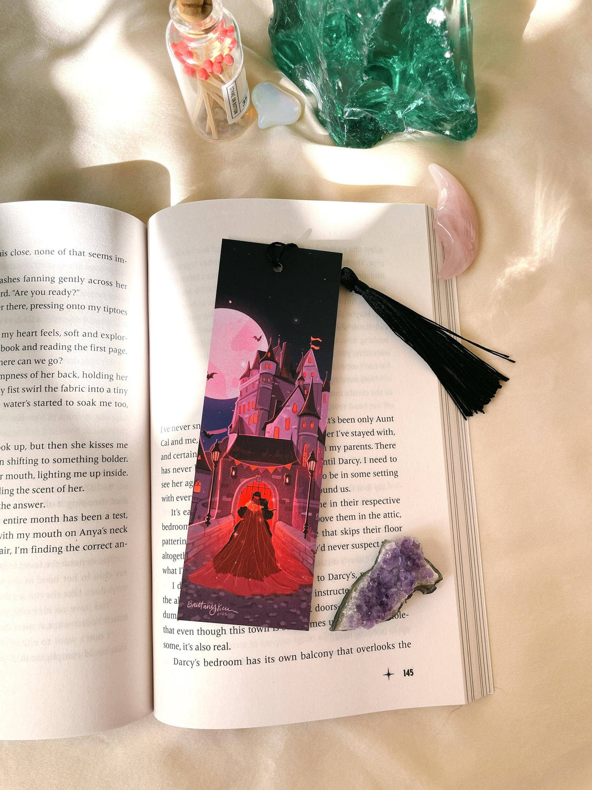 Vampire's Castle Bookmark: 130# Paper Weight