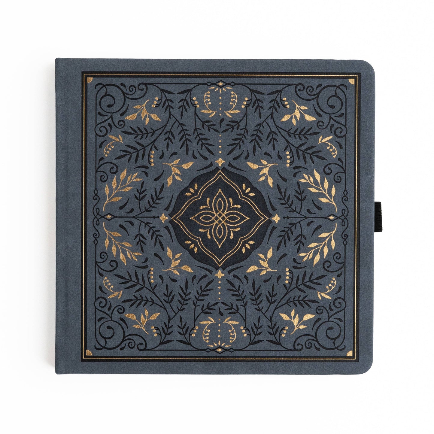 Storybook in Navy: Dot Grid / B5: 160 Pages