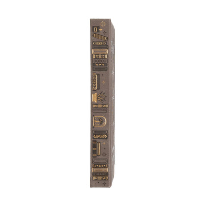 A5 Blank: Bookshelf